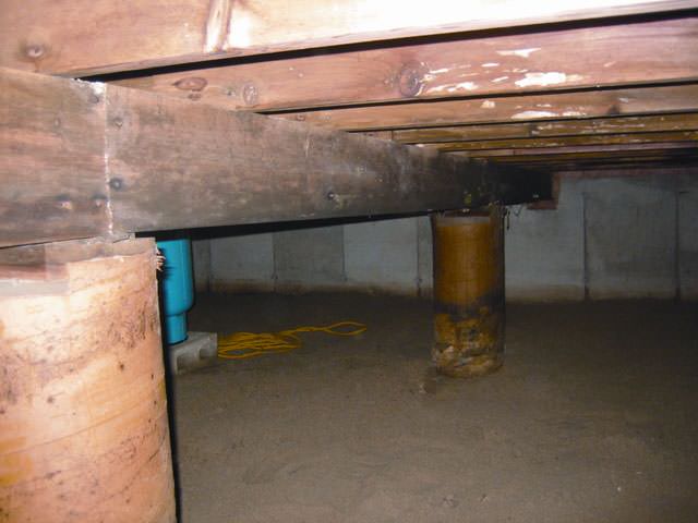Crawl E Repair In Keene Burlington Colchester Structural Mold And Rot Thriving In A Dirt Floor Crawl E Burlington